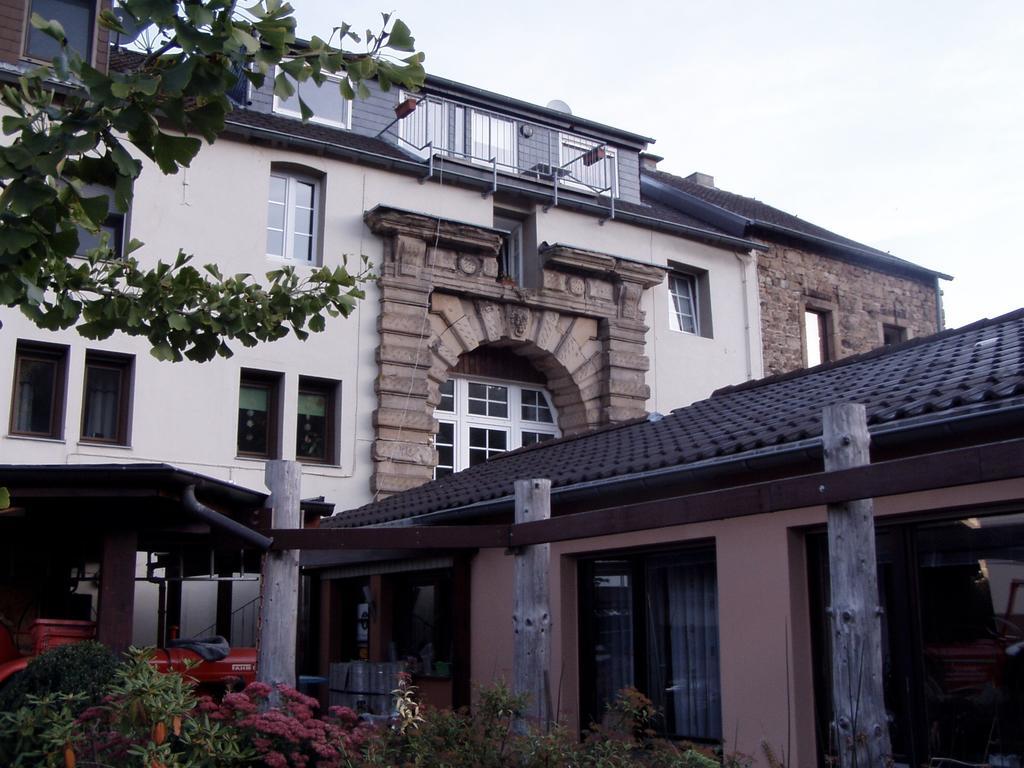 Gaestehaus Burg Molbach Kreuzau Екстер'єр фото